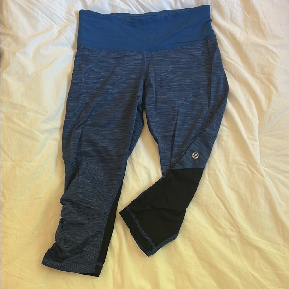 lululemon athletica Blue and Black Capris